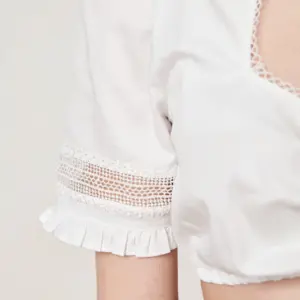 Dirndlbluse Tori – Bild 3