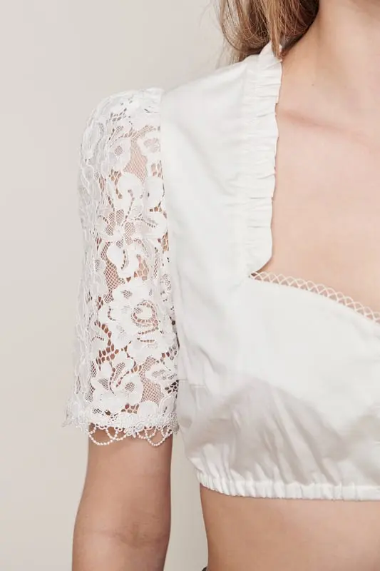 Dirndlbluse Ebba – Bild 3