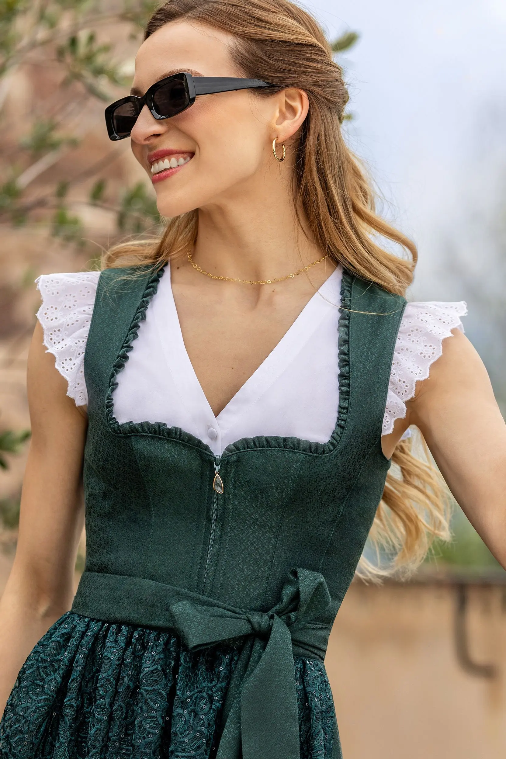Dirndlbluse KARLSFELD ~ 40 ~ weiß