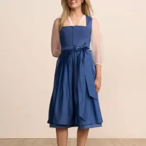 Alternative view of Dirndl Myrilla (70cm)