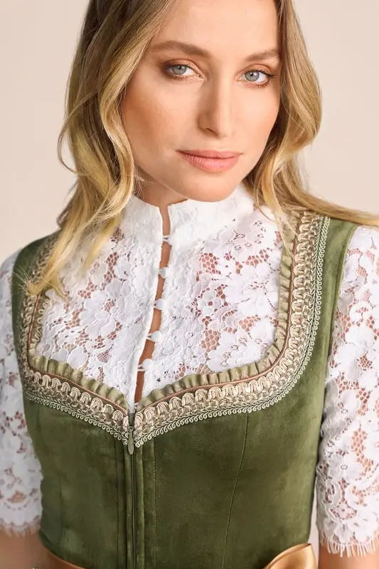 Dirndl Vesa (70cm) – Bild 3