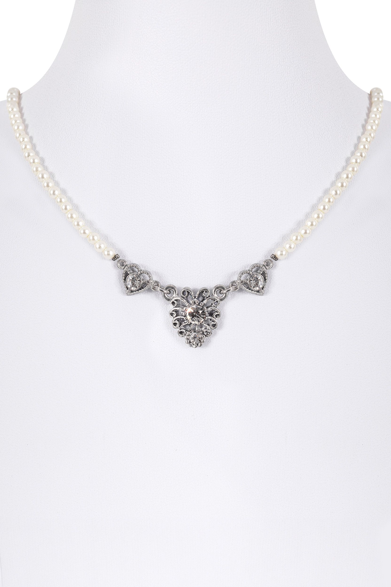 Perlencollier mit Herzanhänger ~ creme